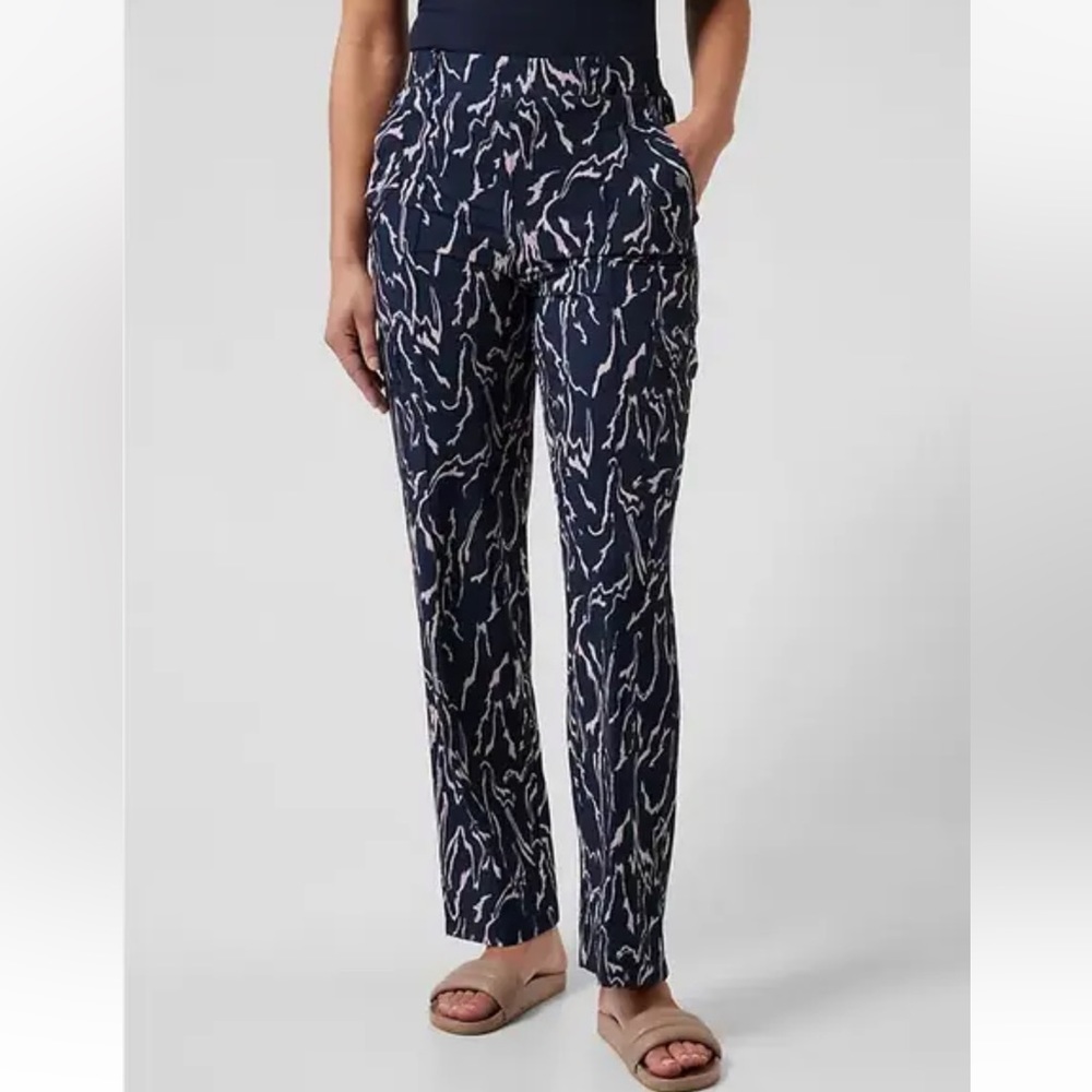 NWT Athleta Vienna Cargo Pant